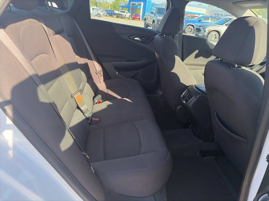 Used 2024 Chevrolet Malibu LT FWD image 12