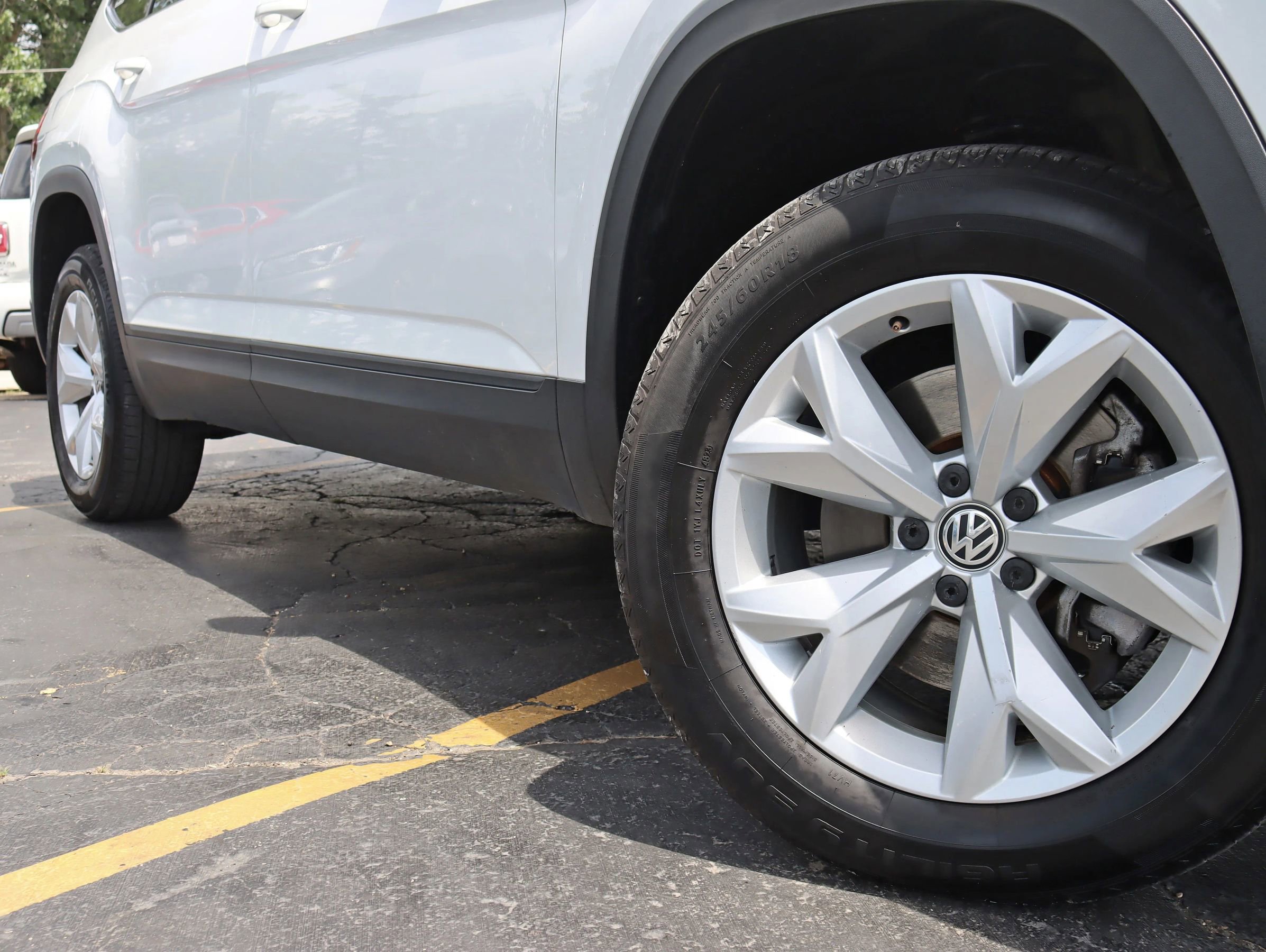 Used 2018 Volkswagen Atlas SE image 5