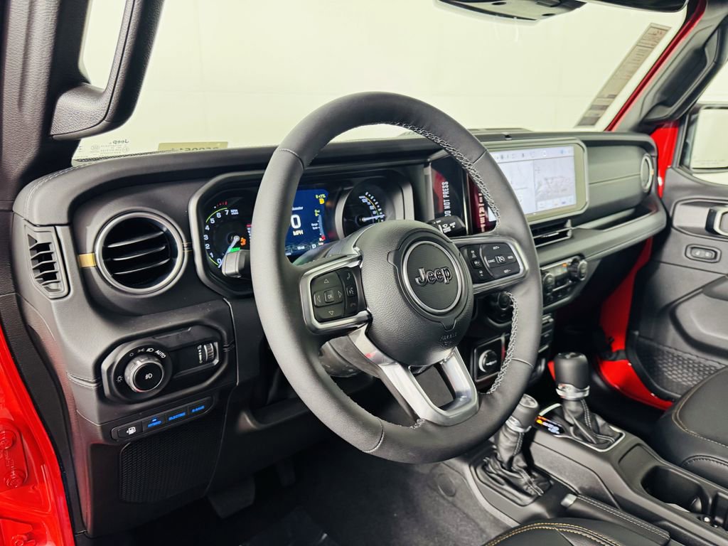 New 2025 Jeep Wrangler Unlimited Sahara image 8