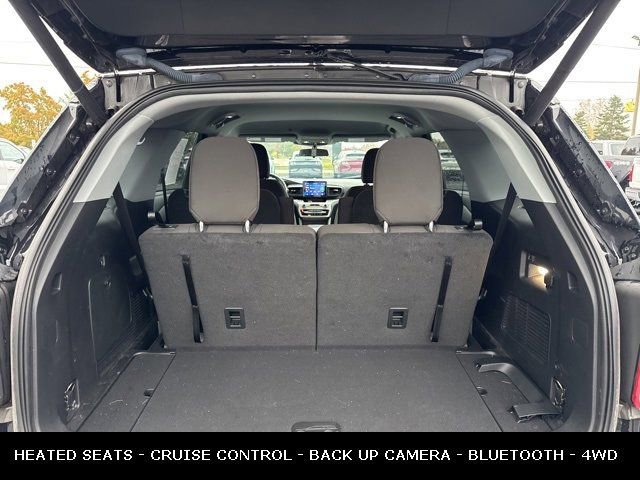 Used 2022 Ford Explorer XLT w/ Class IV Trailer Tow Package image 14