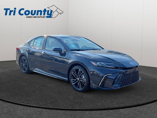 Used 2026 Toyota Camry XSE w/ Premium Plus Package image 1