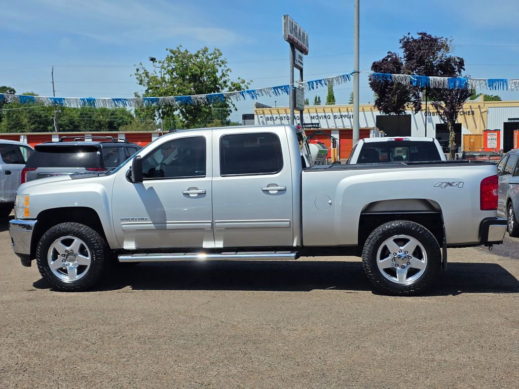 Used 2011 Chevrolet Silverado 2500 LTZ AWD/4WD image 8