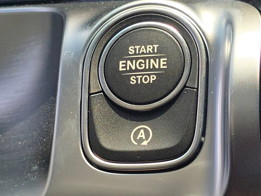 New 2026 Mercedes-Benz GLB 250 4MATIC image 37