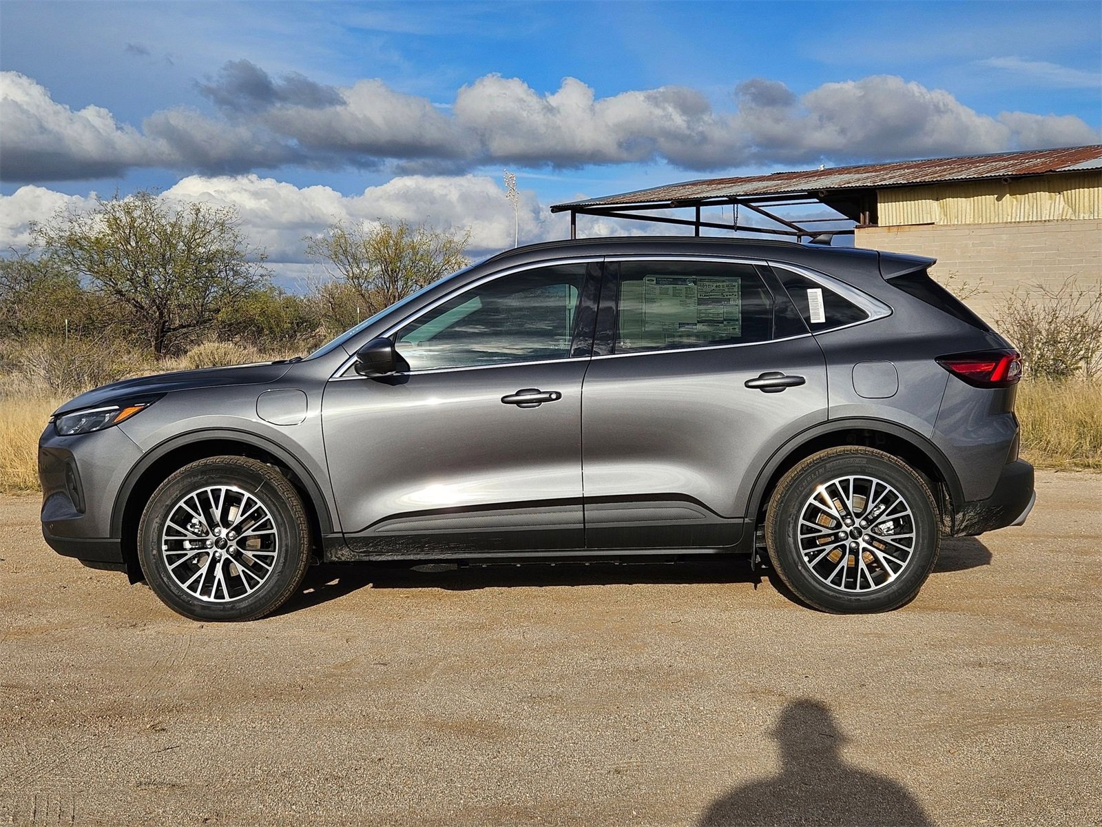 New 2026 Ford Escape SE w/ PHEV Premium Package image 9