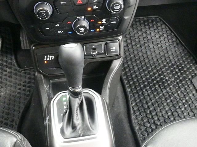 Used 2022 Jeep Renegade Limited image 20