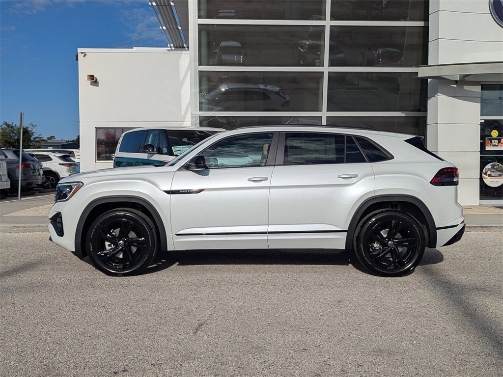 New 2026 Volkswagen Atlas Cross Sport SEL R-Line image 5