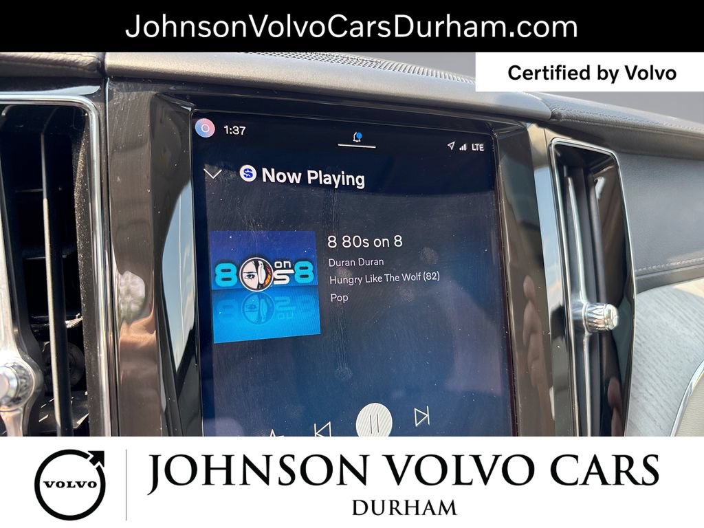 Certified 2024 Volvo XC60 T8 Ultimate w/ Protection Package Premier AWD/4WD image 13