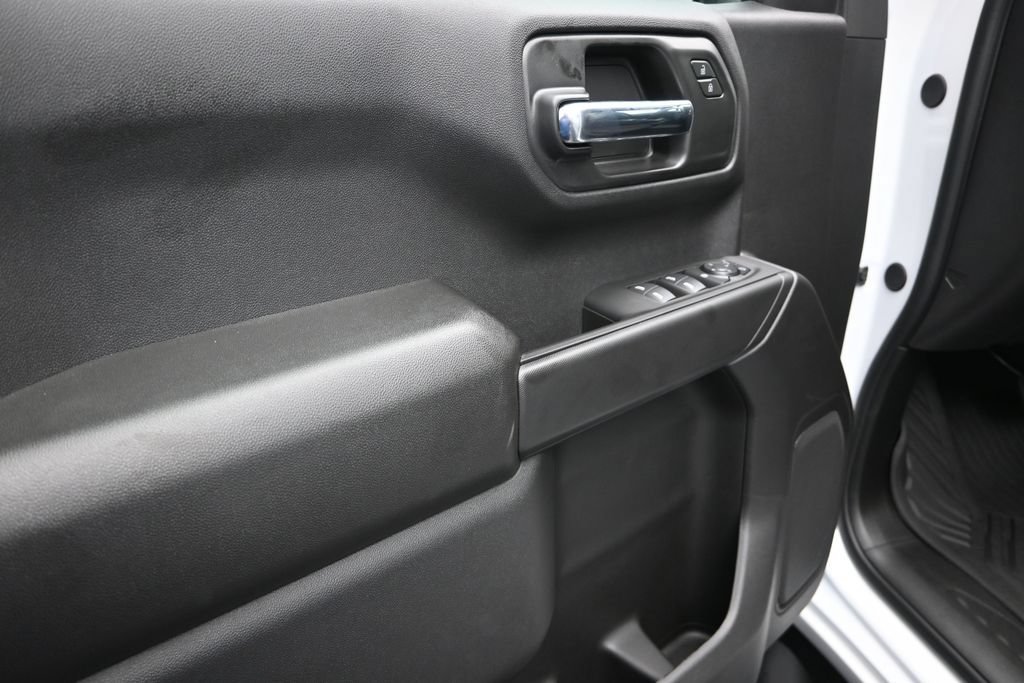 New 2026 Chevrolet Silverado 1500 Custom Trail Boss w/ Turbomax Blackout Package AWD/4WD image 11