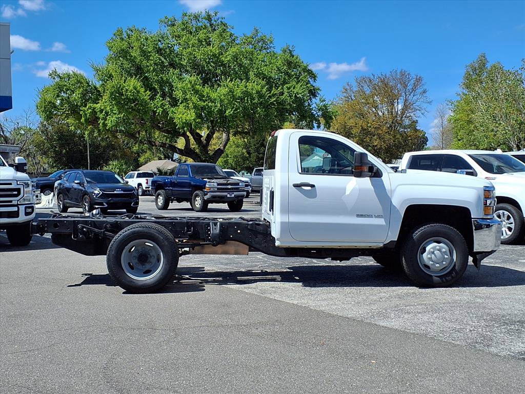 Used 2017 Chevrolet Silverado 3500 W/T w/ WT Convenience Package image 3