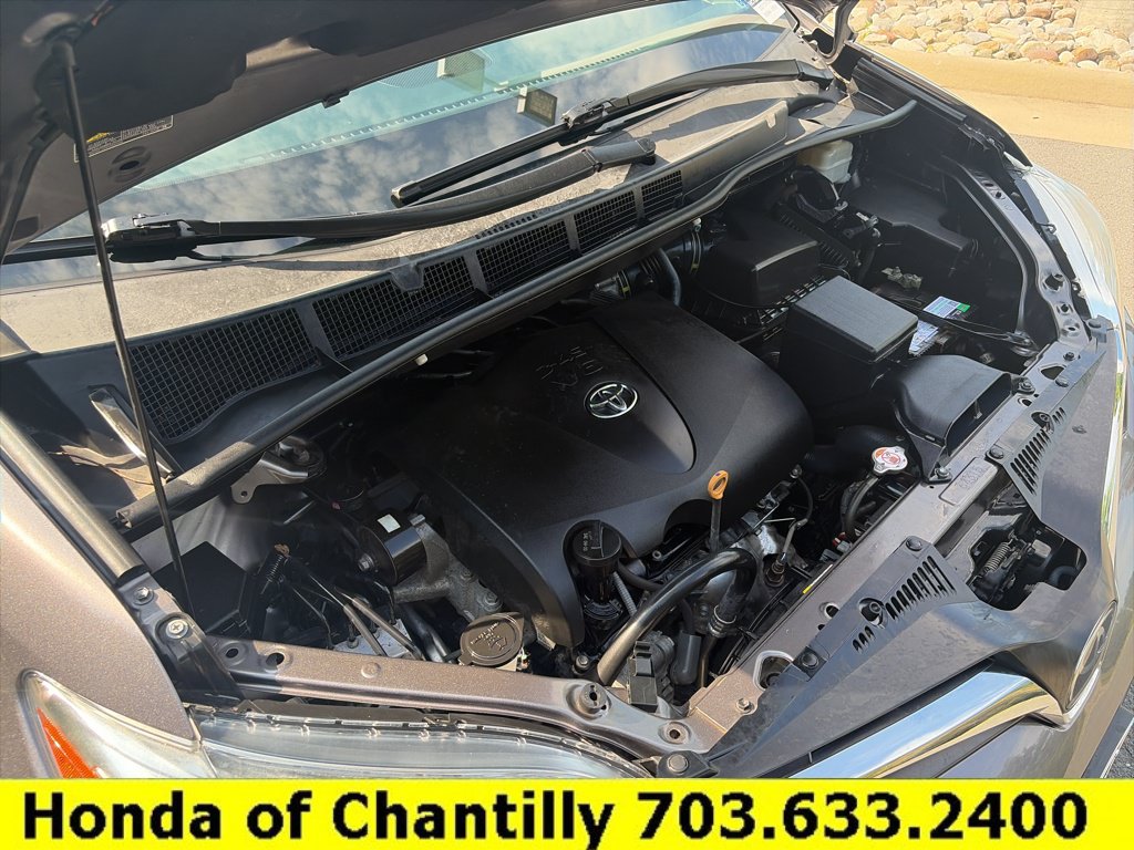 Used 2020 Toyota Sienna LE FWD image 27