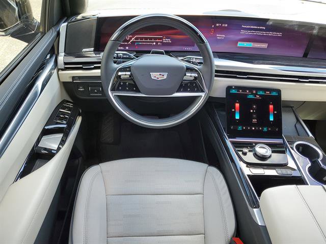 Used 2026 Cadillac Escalade Sport w/ LPO, ONYX Package image 37