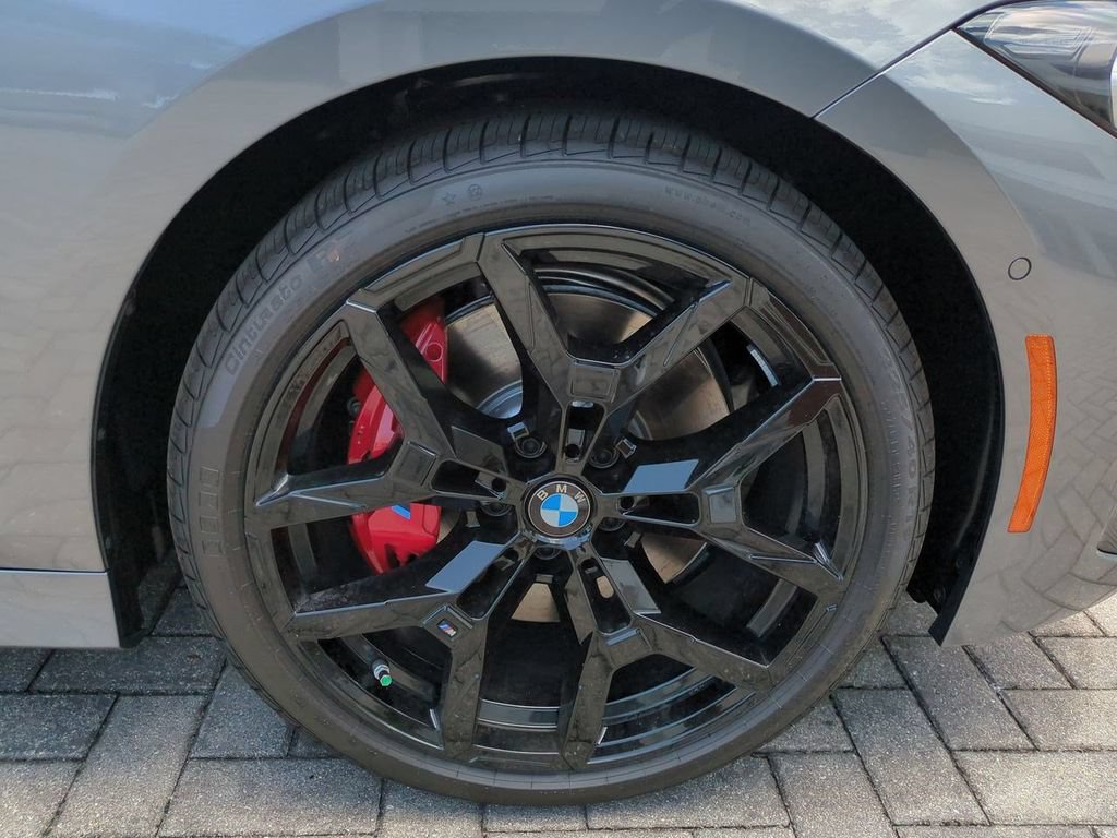 New 2026 BMW 330i Sedan w/ M Sport Package RWD image 11