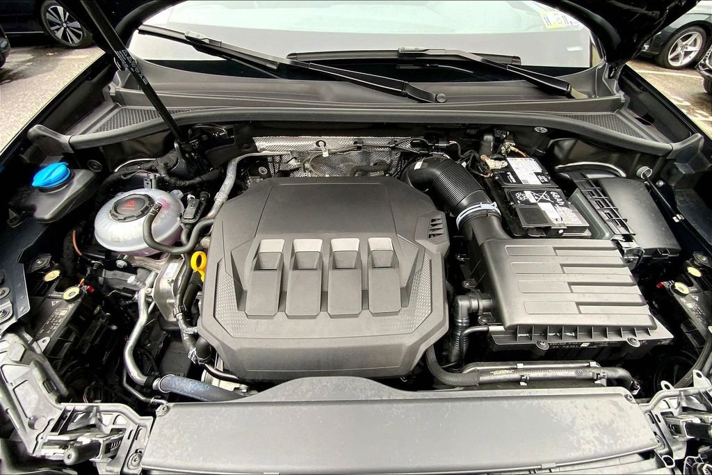 Certified 2024 Audi Q3 2.0T Premium Plus image 30