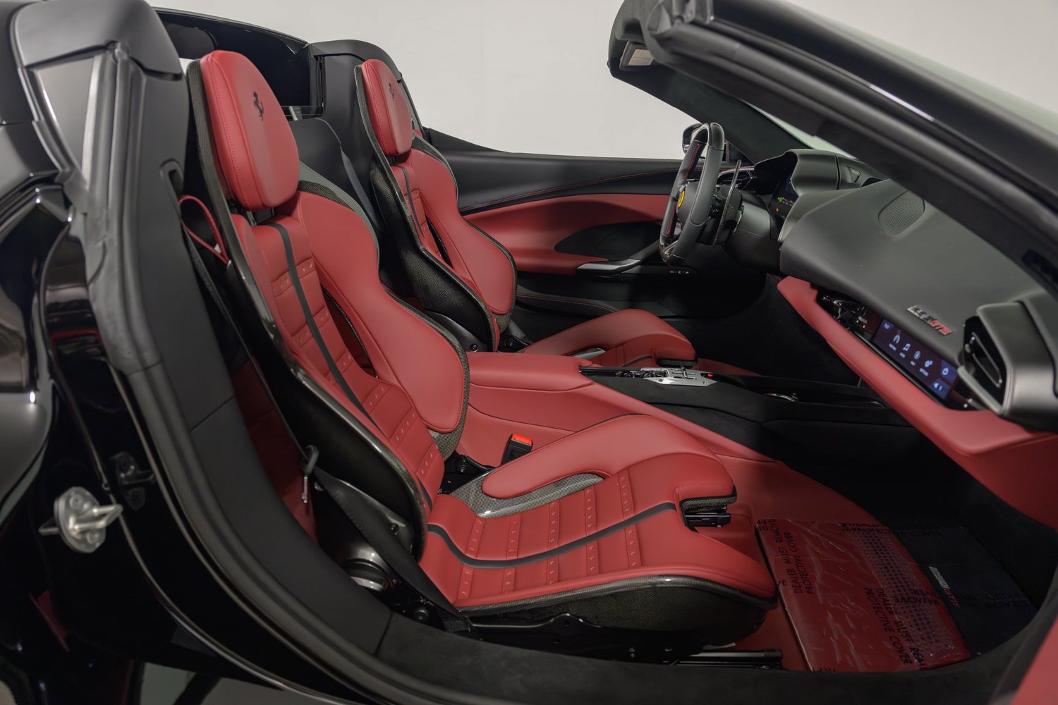 Used 2024 Ferrari 296 GTS RWD image 32