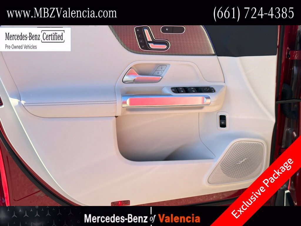 Certified 2023 Mercedes-Benz EQB 250+ w/ Exclusive Package image 17