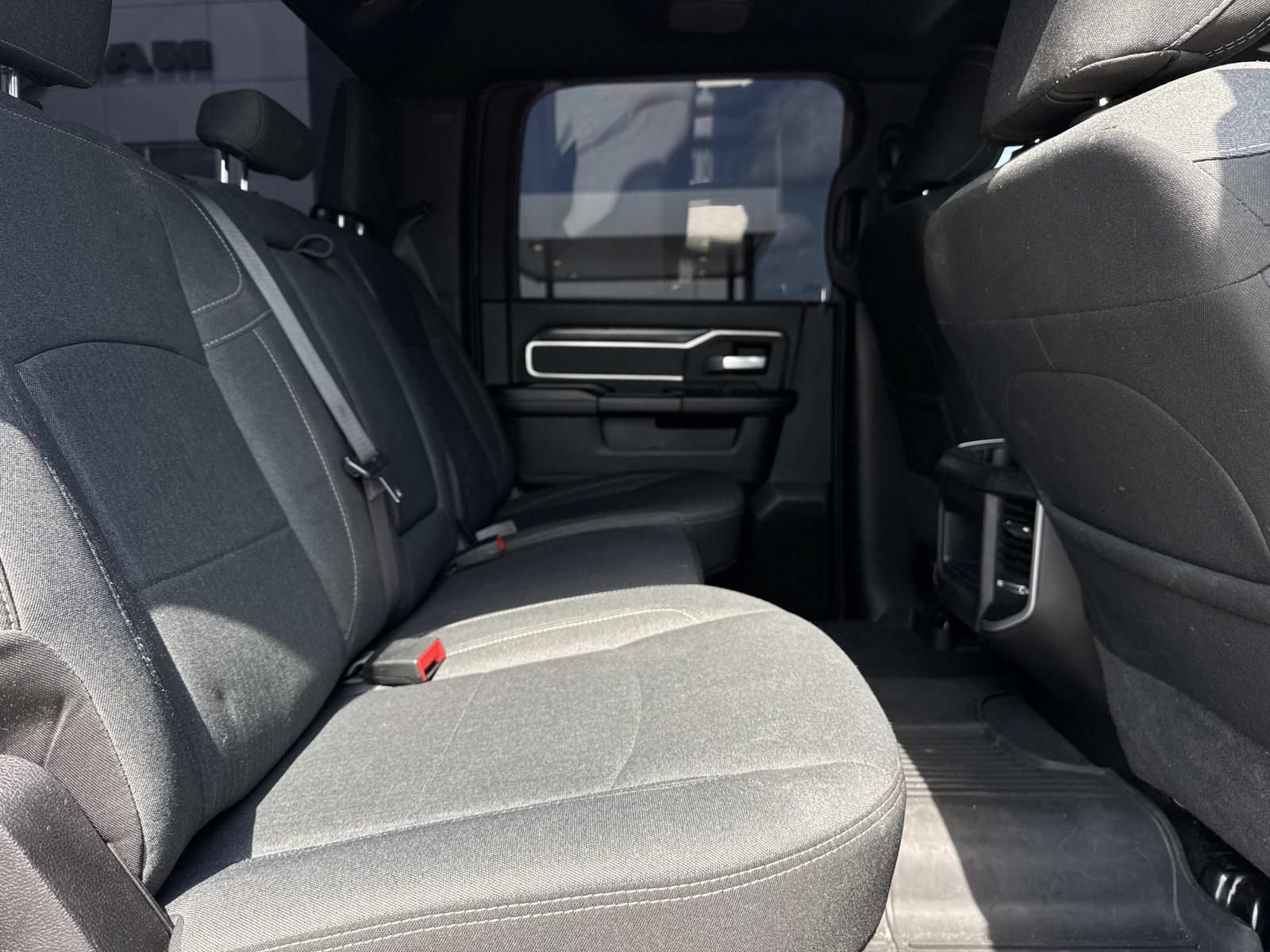 Used 2022 RAM 2500 Big Horn w/ Night Edition AWD/4WD image 9