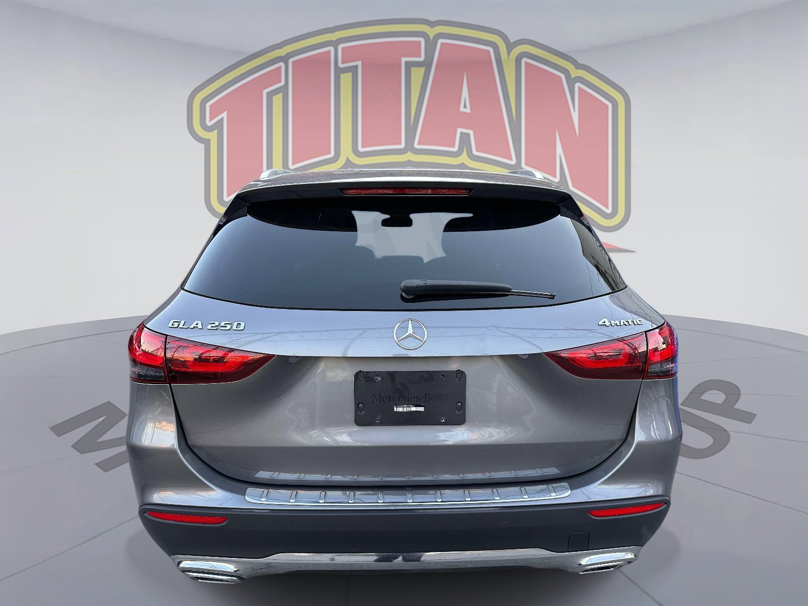 Used 2021 Mercedes-Benz GLA 250 4MATIC image 4