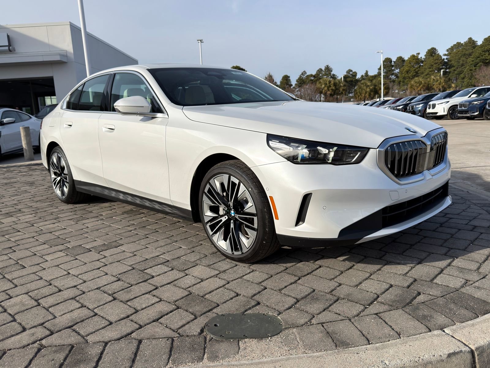 New 2026 BMW 530i w/ Premium Package image 7