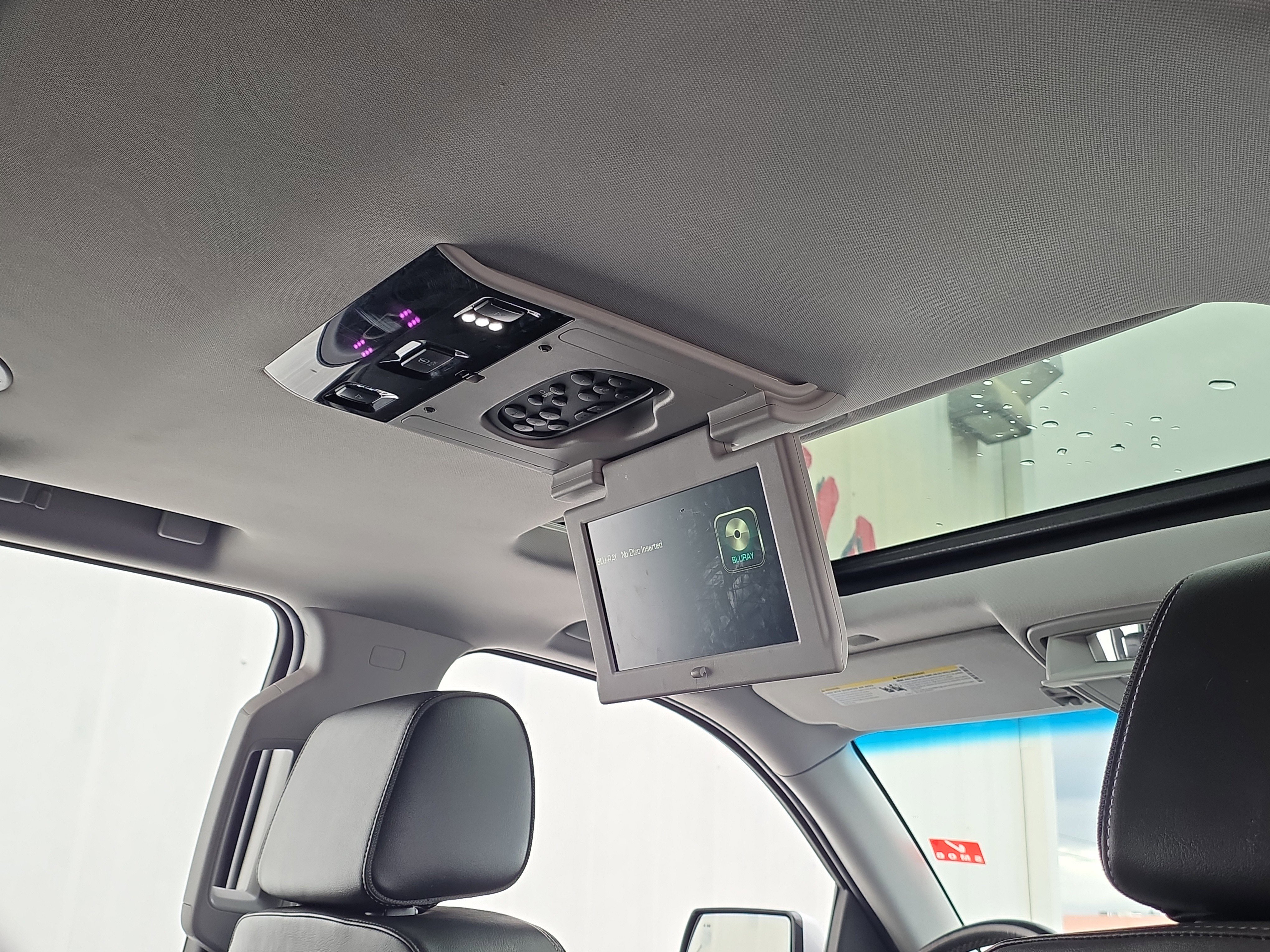 Used 2018 GMC Yukon Denali w/ Open Road Package image 37