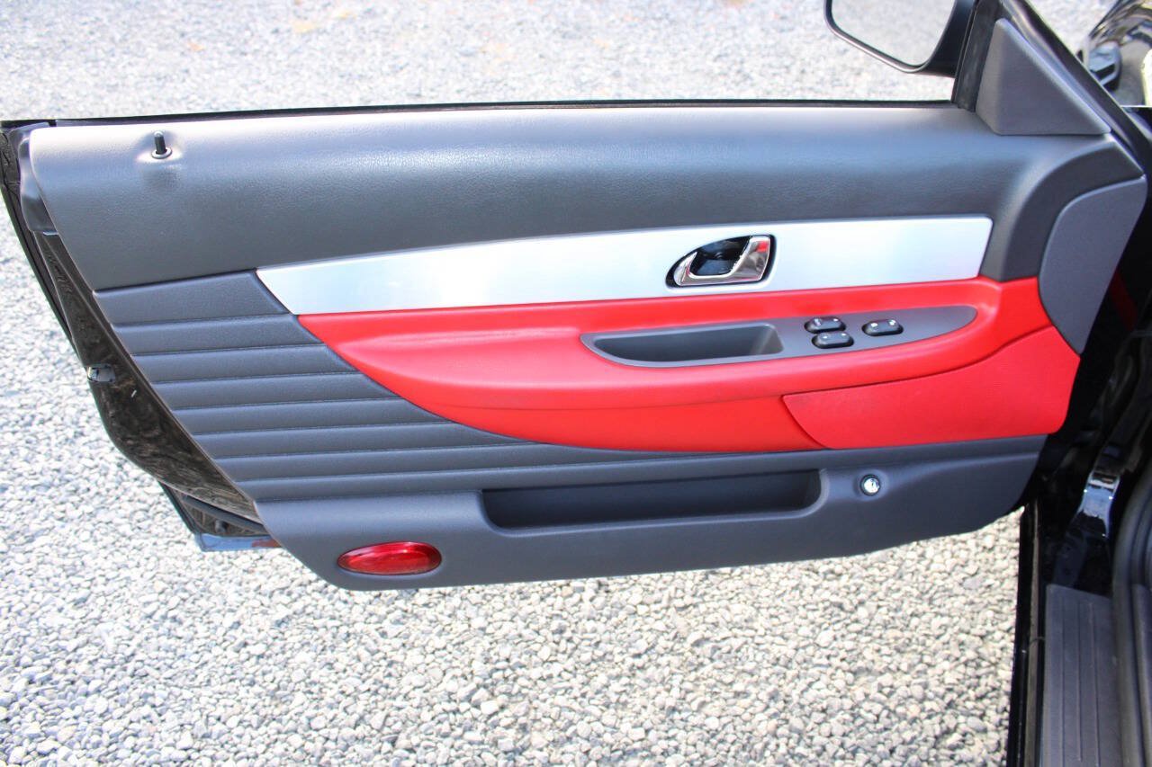 Used 2002 Ford Thunderbird RWD image 24