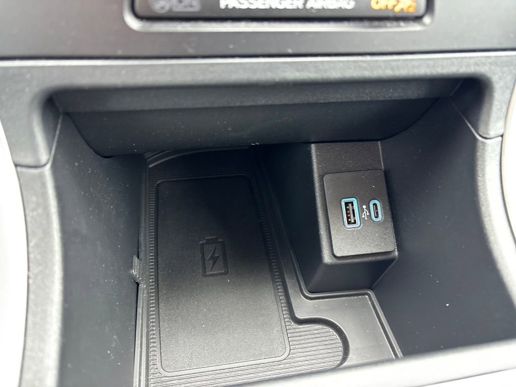 Used 2024 Ford Edge SEL w/ Convenience Package image 35