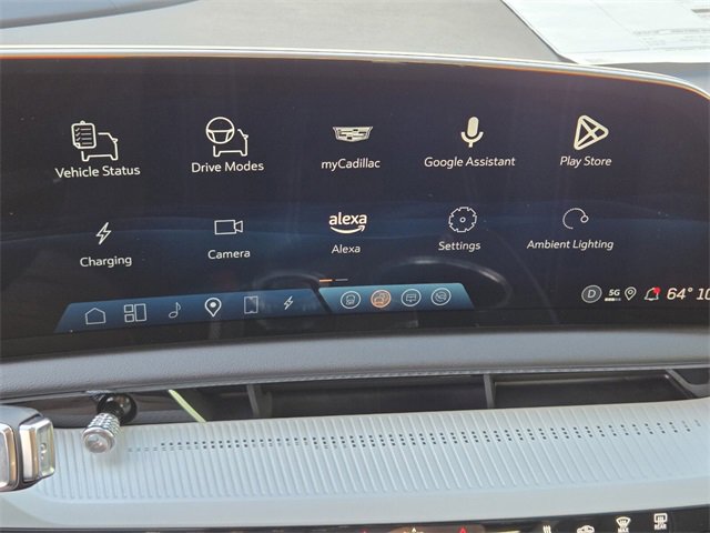 New 2025 Cadillac Optiq Sport 1 image 25