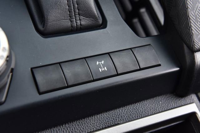 Used 2024 Toyota Tacoma TRD Off-Road image 17