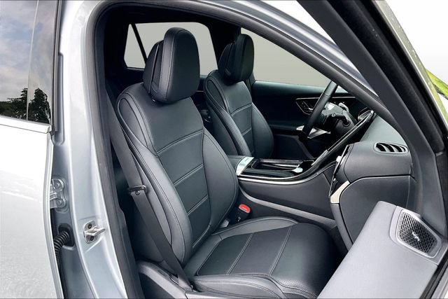 Certified 2026 Mercedes-Benz GLC 300 4MATIC image 33