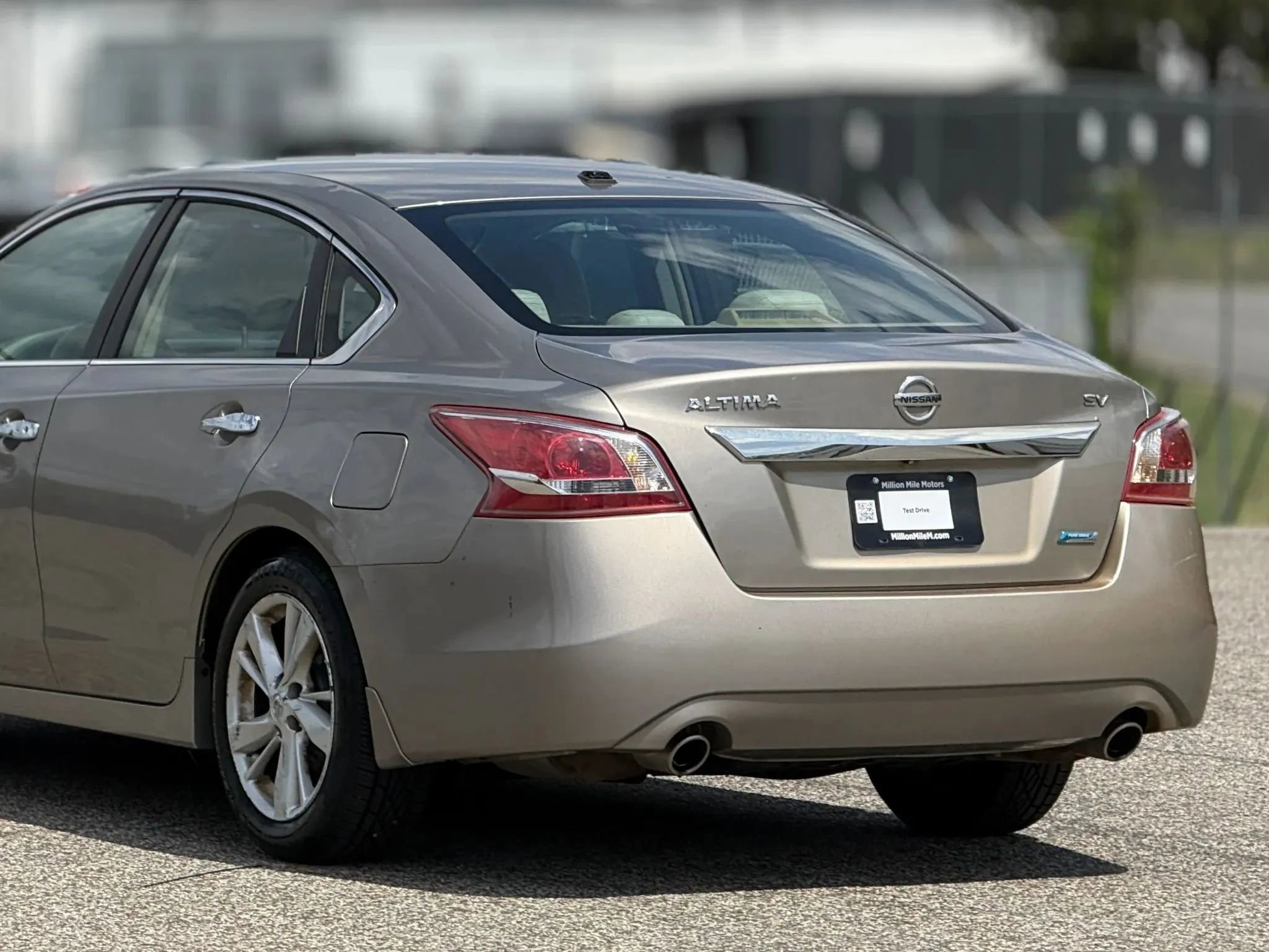 Used 2013 Nissan Altima 2.5 SV w/ 2.5SV Convenience Pkg FWD image 16