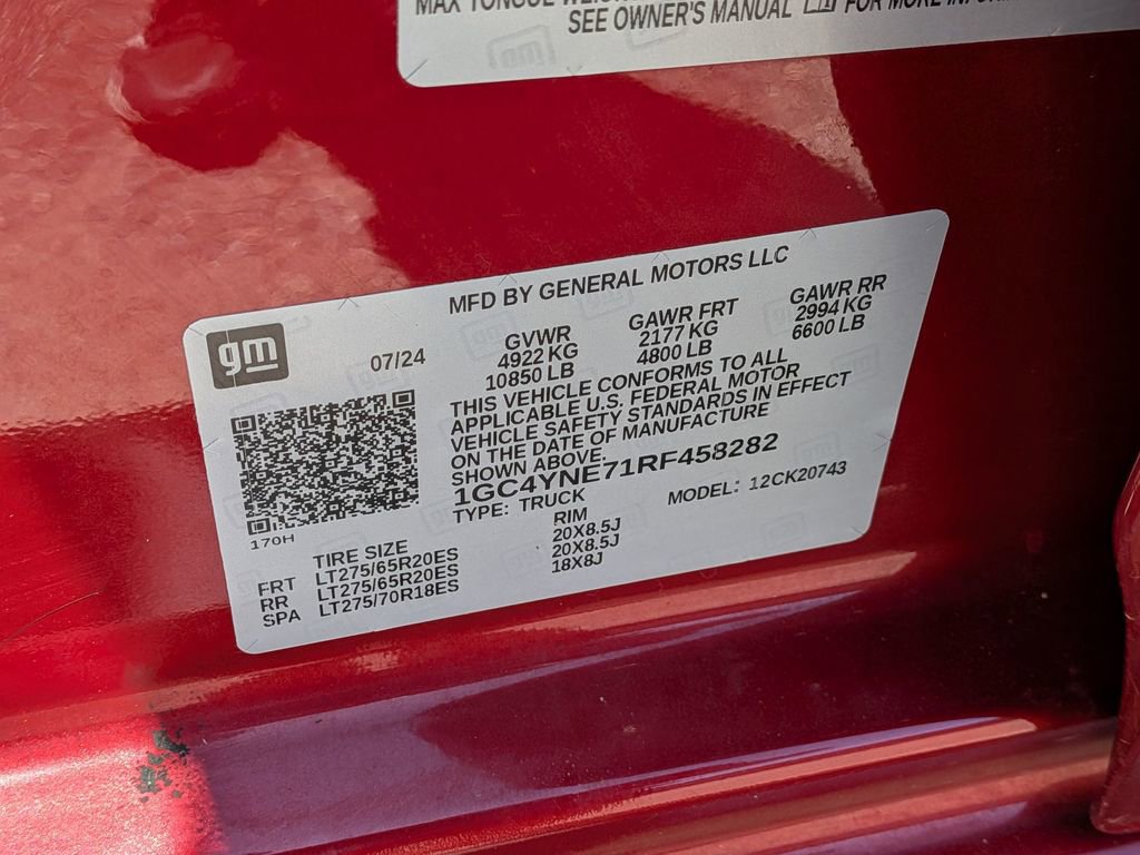 Used 2024 Chevrolet Silverado 2500 LT w/ All Star Edition image 32