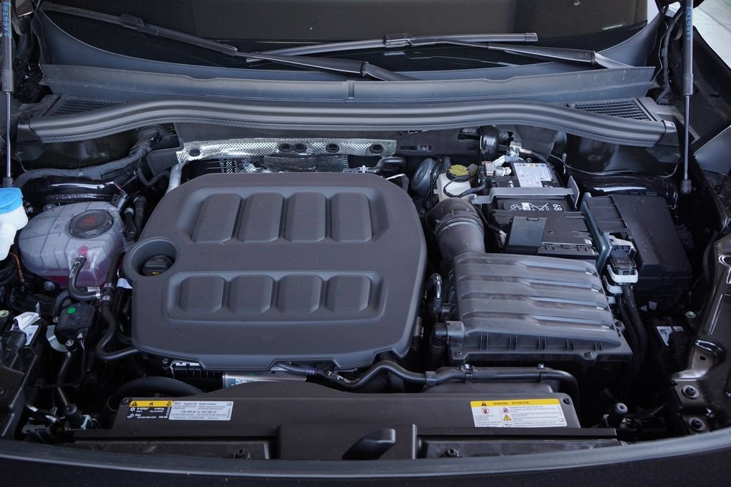 New 2026 Volkswagen Tiguan SE AWD/4WD image 13