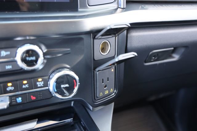 Used 2025 Ford F250 Lariat w/ Lariat Ultimate Package AWD/4WD image 22