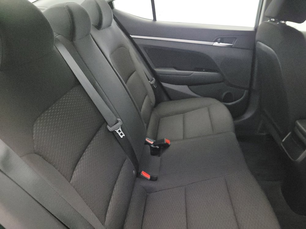 Used 2019 Hyundai Elantra Value Edition w/ Winter Weather Package FWD image 19