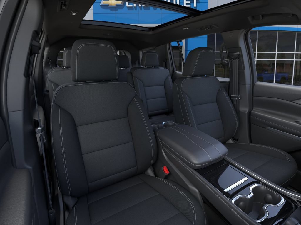 New 2026 Chevrolet Traverse LT w/ Sun and Wheel Package FWD image 7