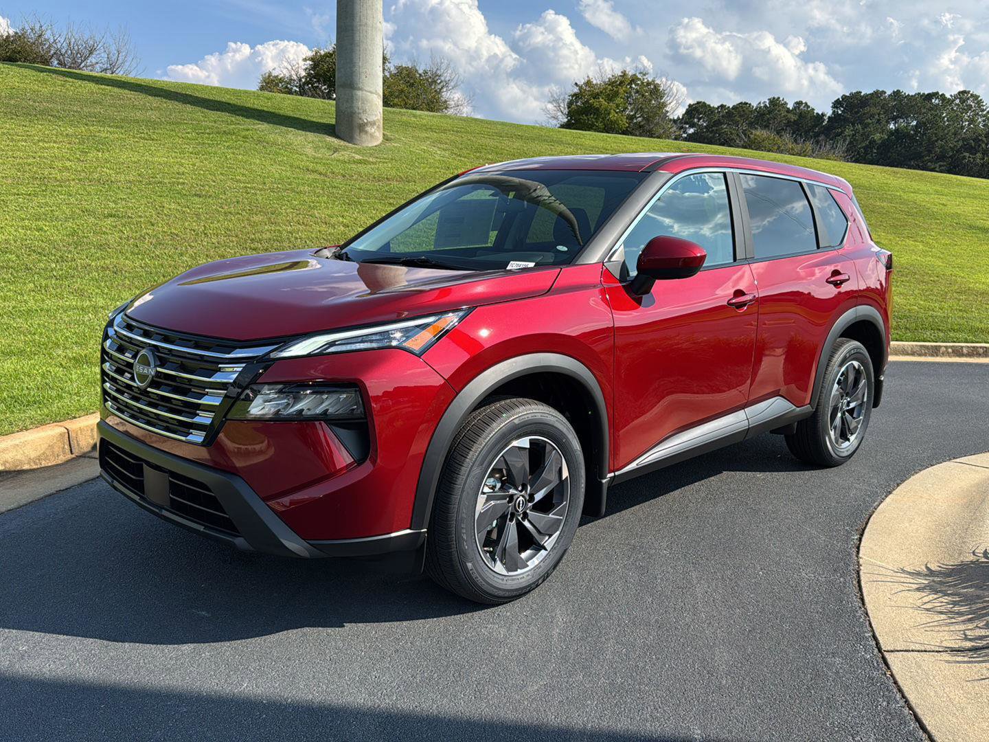 New 2026 Nissan Rogue SV image 2