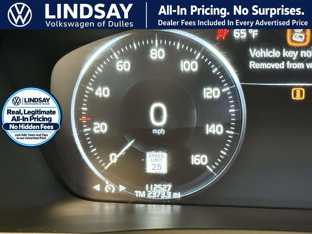 Used 2016 Volvo XC90 T5 Momentum AWD/4WD image 26