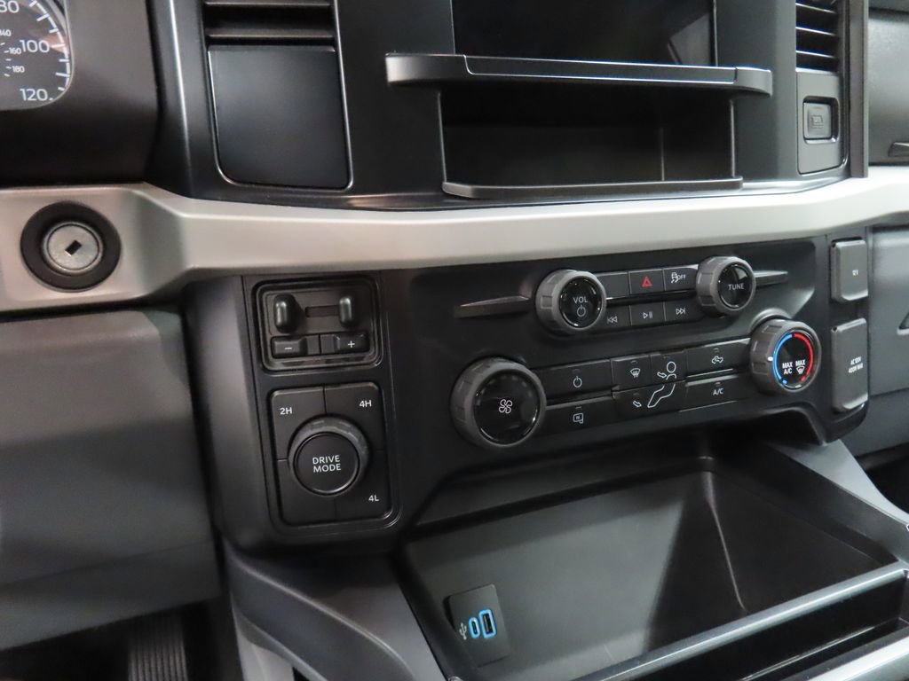 Used 2026 Ford F450 XLT w/ FX4 Off-Road Package AWD/4WD image 56