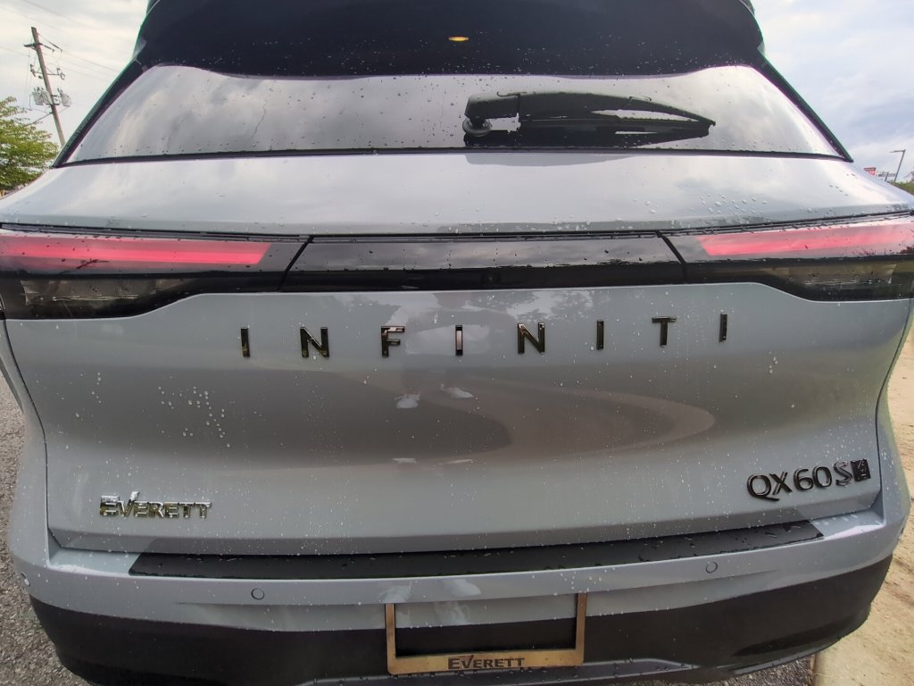 New 2027 INFINITI QX60 Sport w/ Dark Cargo Package AWD/4WD image 7