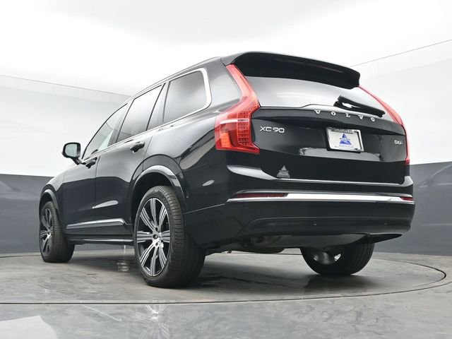 Used 2023 Volvo XC90 B6 Ultimate w/ Protection Package Premier image 16