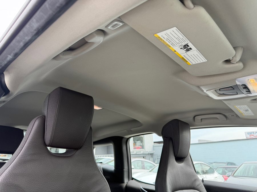 Used 2018 BMW i3 w/ Range Extender RWD image 33