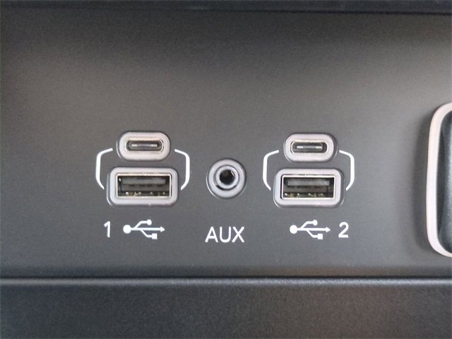 New 2025 Jeep Grand Cherokee Limited w/ Trailer Tow Package image 22