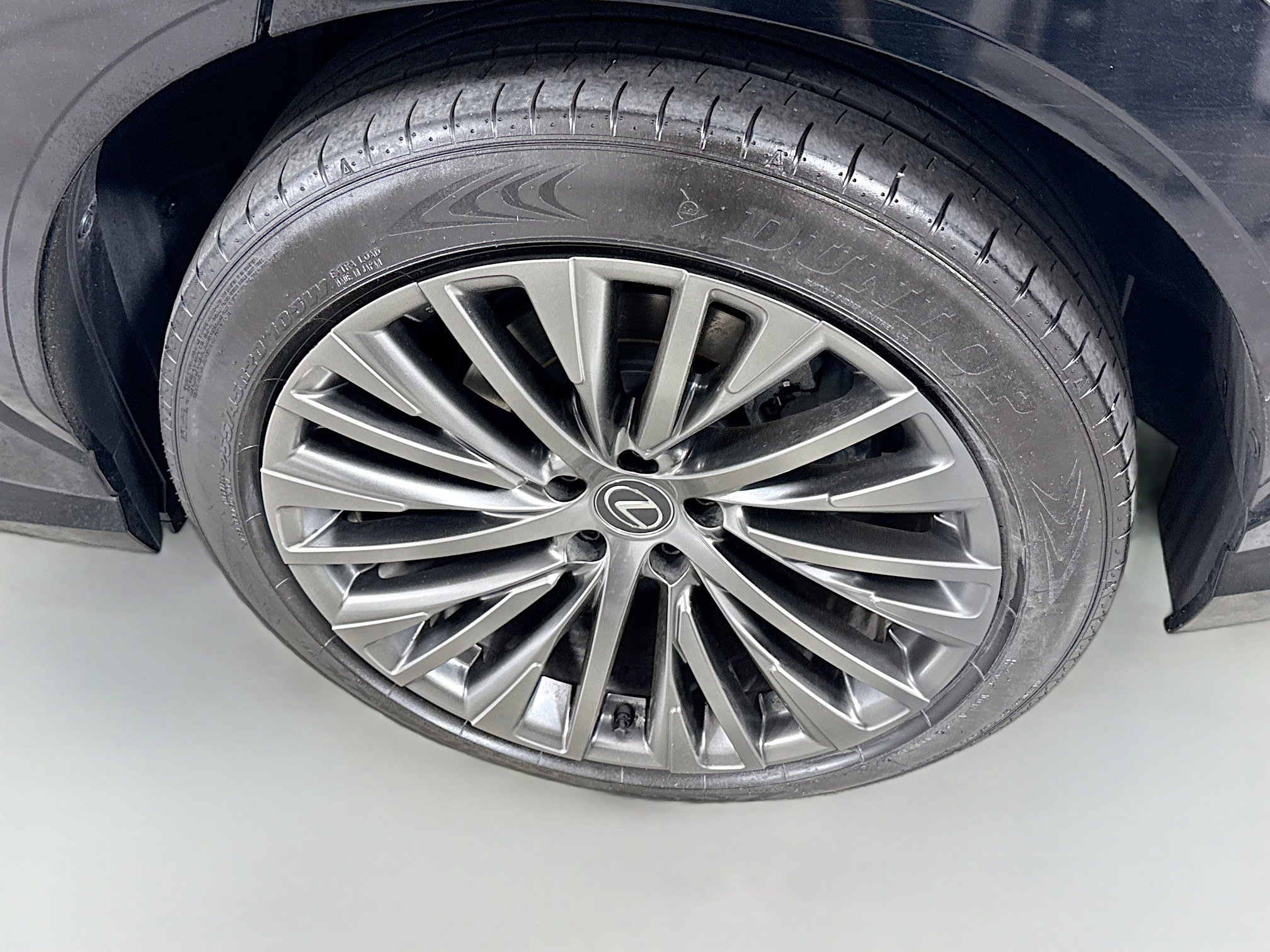 Used 2023 Lexus RZ 450e Premium w/ Accessory Package (2T) image 28