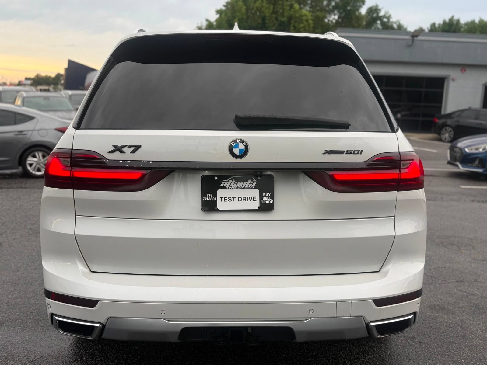 Used 2019 BMW X7 xDrive50i w/ Premium Package AWD/4WD image 5