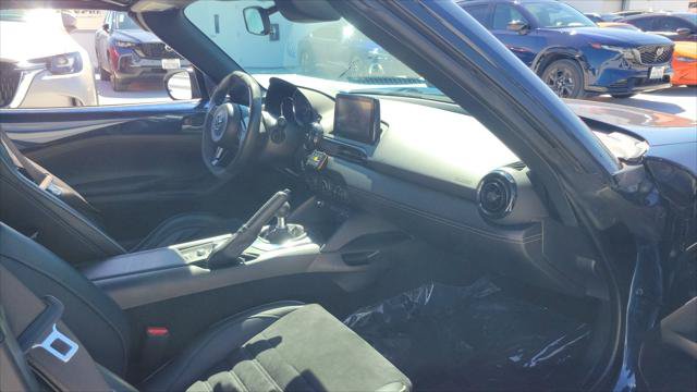 Used 2022 MAZDA MX-5 Miata Club RWD image 15