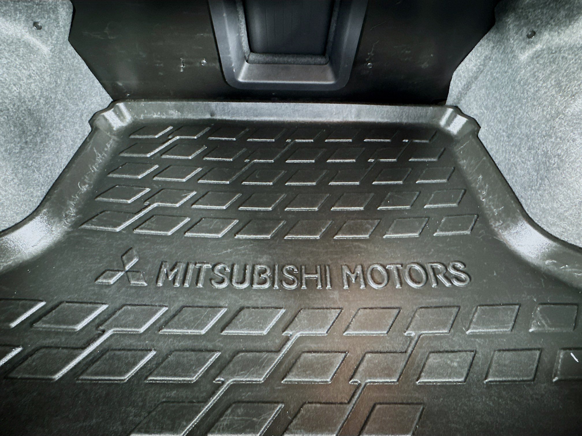 Used 2024 Mitsubishi Mirage G4 ES FWD image 32