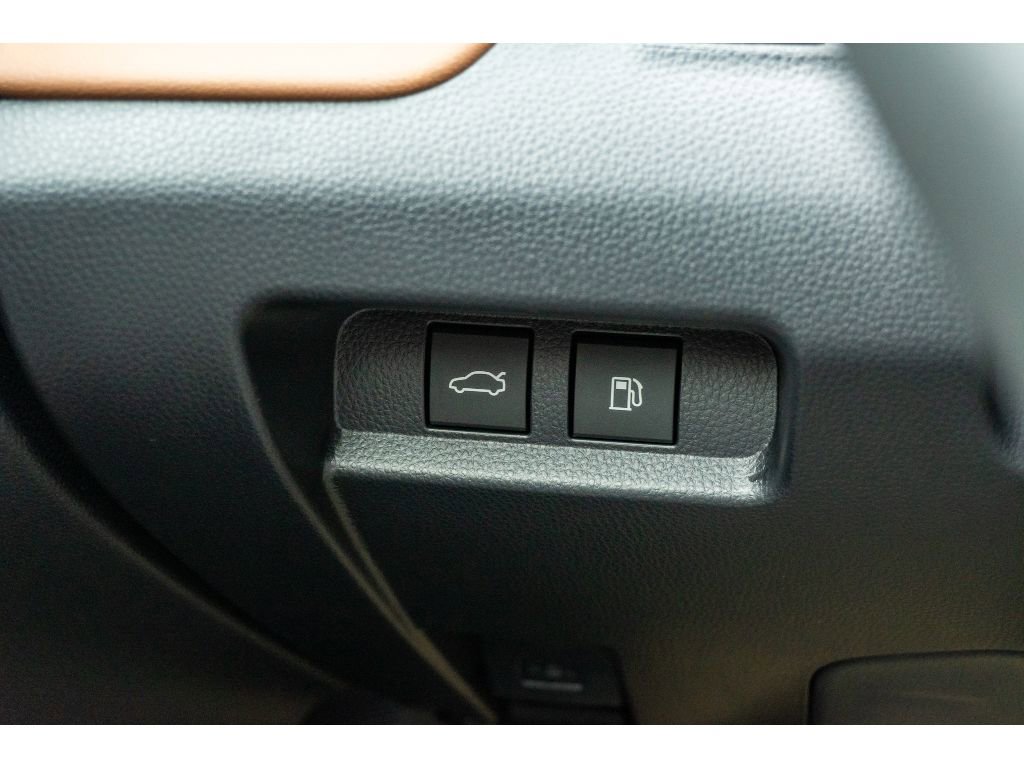 New 2026 Toyota Crown Limited image 30