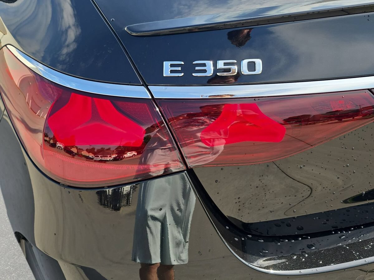 New 2026 Mercedes-Benz E 350 4MATIC Sedan image 33