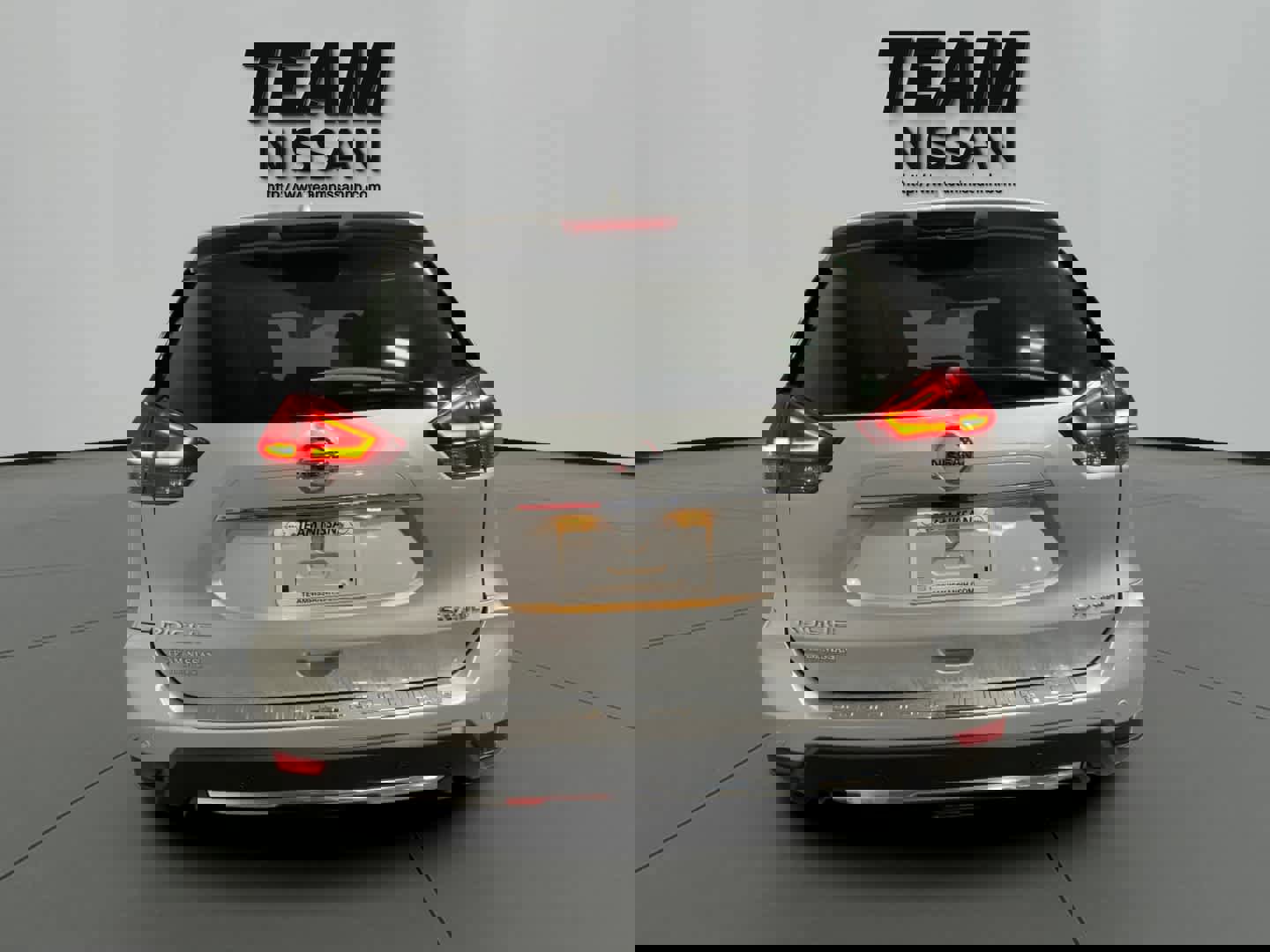 Used 2019 Nissan Rogue SV image 5