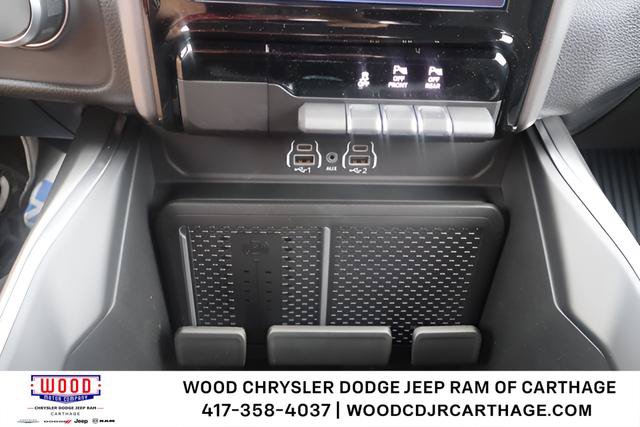 New 2026 RAM 1500 4x4 Crew Cab image 24