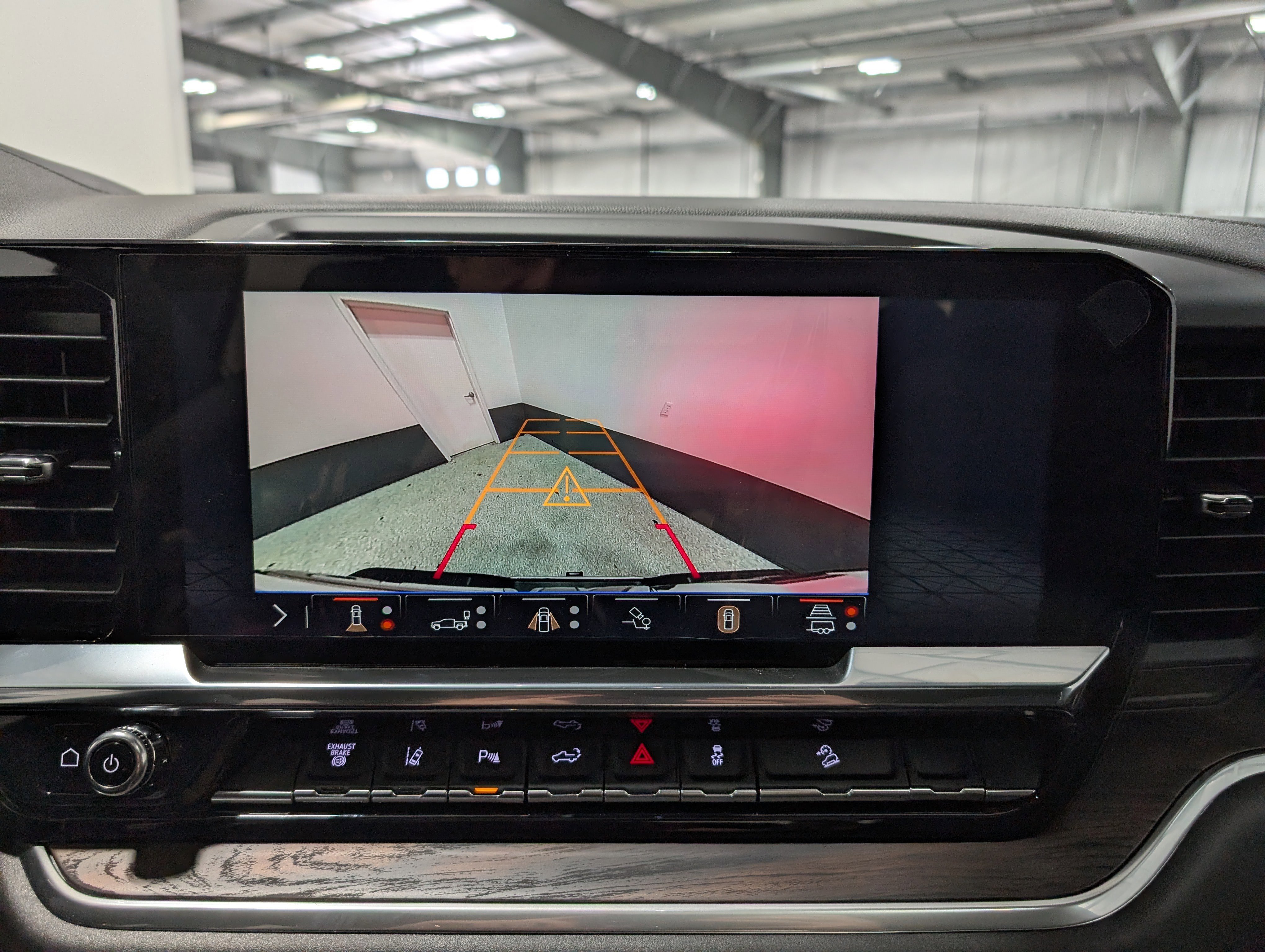 Used 2025 GMC Sierra 3500 SLT w/ SLT Premium Package image 30